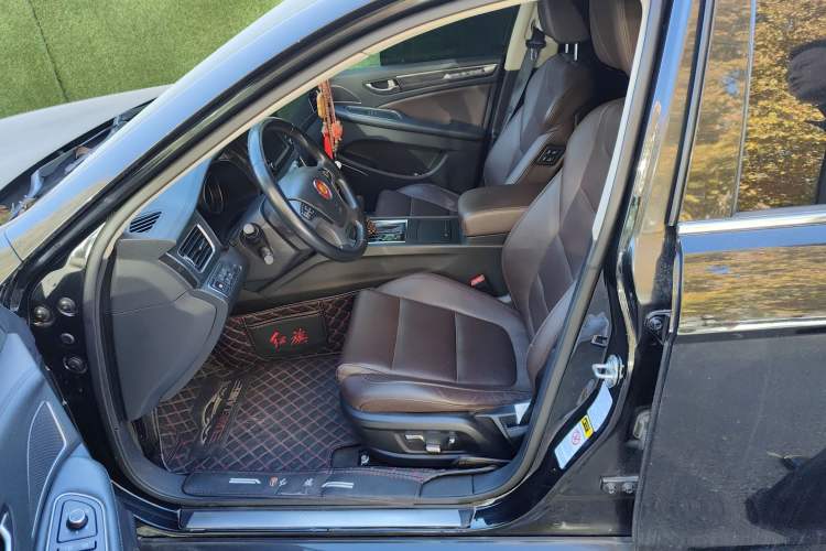 Used Hongqi H7 2017 2.0T Luxury Model Left Front Seat