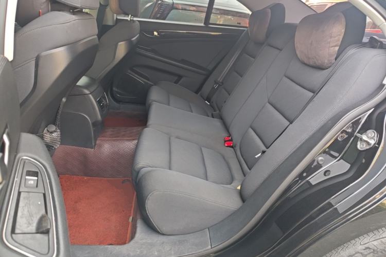 Used Hongqi H7 2017 1.8T Tech Model Left Rear Seat