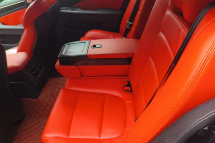 Used Hongqi H7 2017 1.8T Tech Model Left Rear Seat