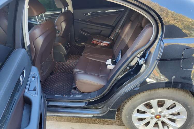 Used Hongqi H7 2017 2.0T Luxury Model Left Rear Seat
