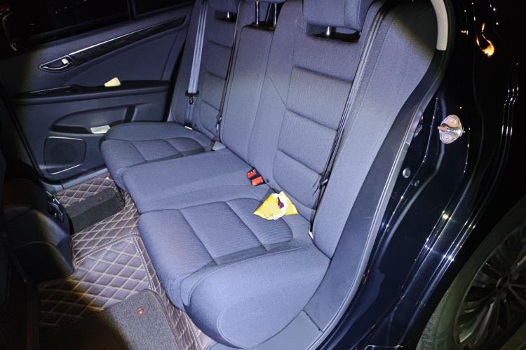 Used Hongqi H7 2017 1.8T Tech Model Left Rear Seat