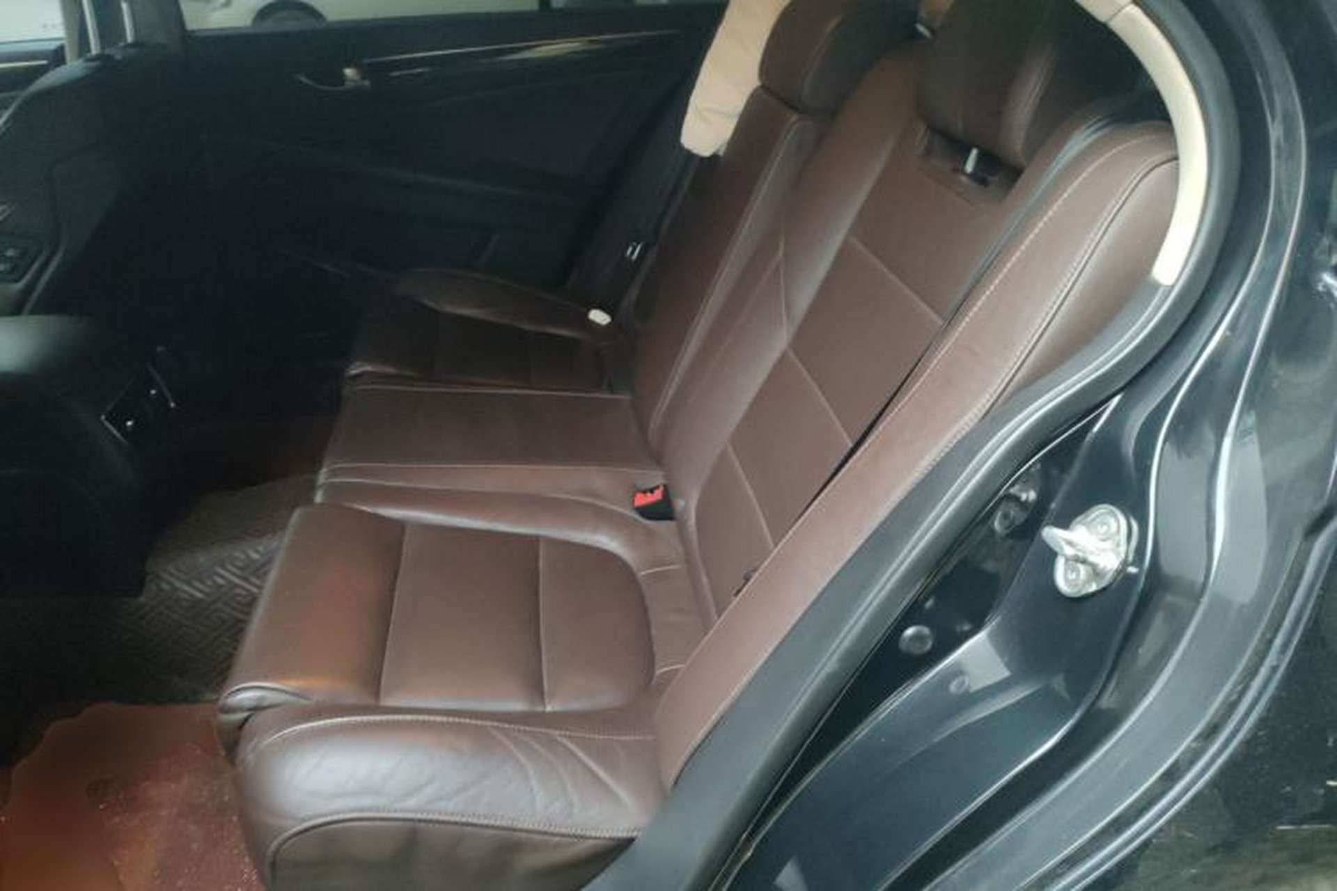 Used Hongqi H7 2017 2.0T Luxury Model Left Rear Seat