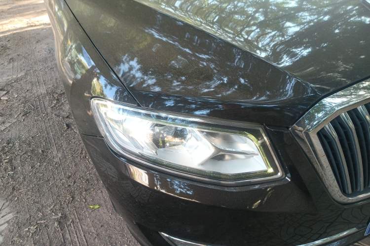 Used Hongqi H7 2017 2.0T Luxury Model Right Front Headlight