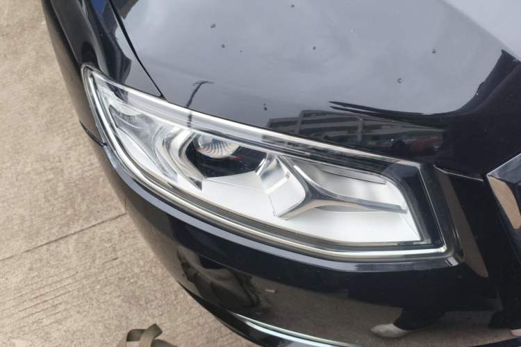 Used Hongqi H7 2017 1.8T Tech Model Right Front Headlight