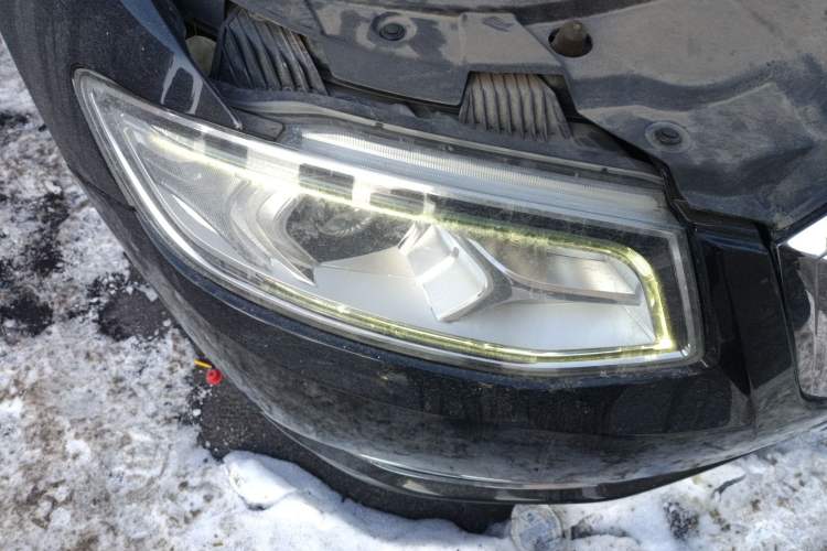 Used Hongqi H7 2017 1.8T Tech Model Right Front Headlight