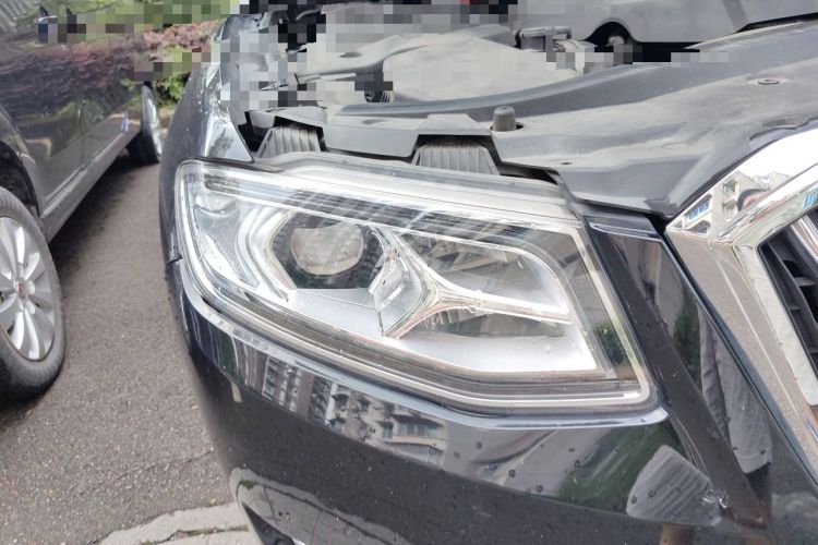 Used Hongqi H7 2017 2.0T Luxury Model Right Front Headlight