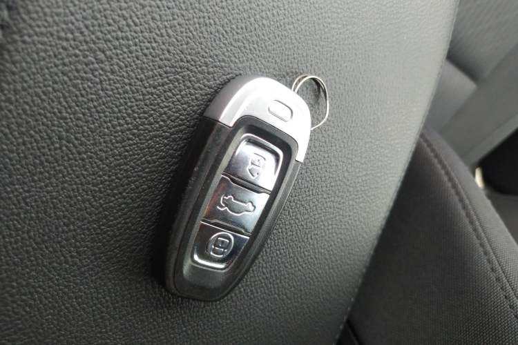 Used Hongqi H7 2017 1.8T Tech Model Vehicle Key