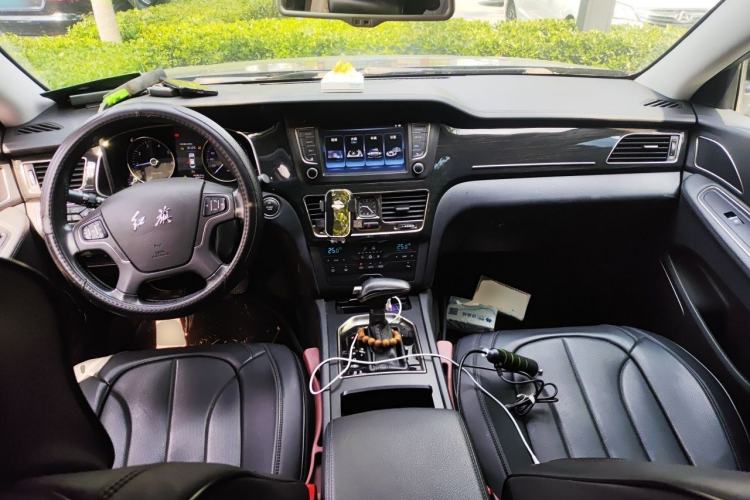 Used Hongqi H7  Center Console