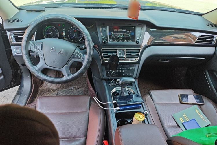 Used Hongqi H7  Center Console