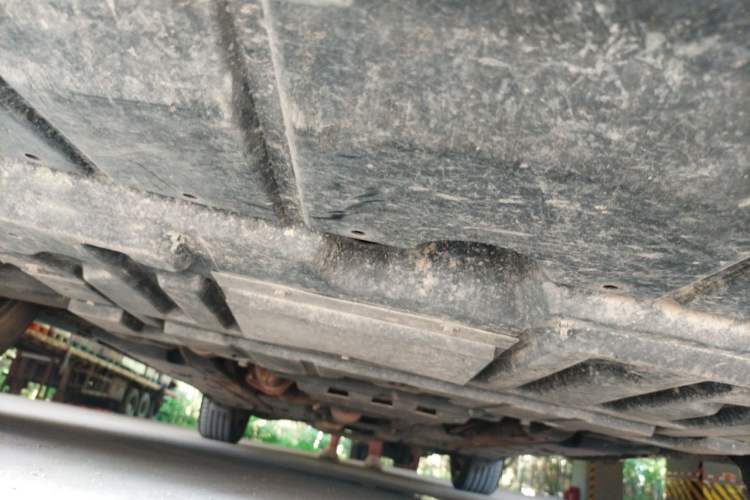 Used Hongqi H7 2018 2.0T Flagship Edition Chassis Front