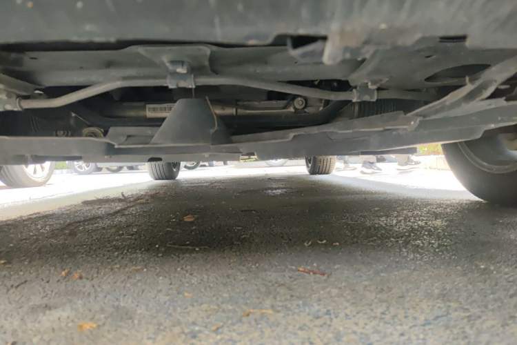 Used Hongqi H7  Chassis Front