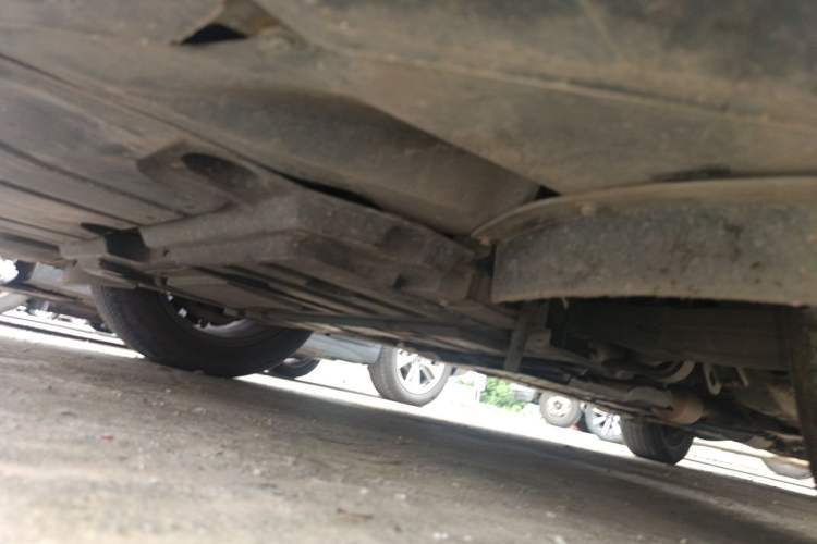 Used Hongqi H7 2018 2.0T Elite Edition Chassis Front