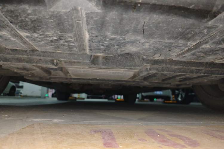 Used Hongqi H7  Chassis Front