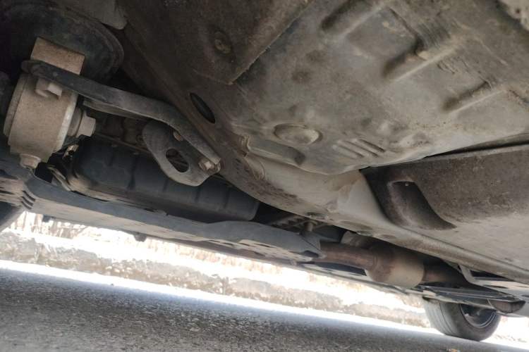 Used Hongqi H7 2018 2.0T Elite Edition Chassis Front Left