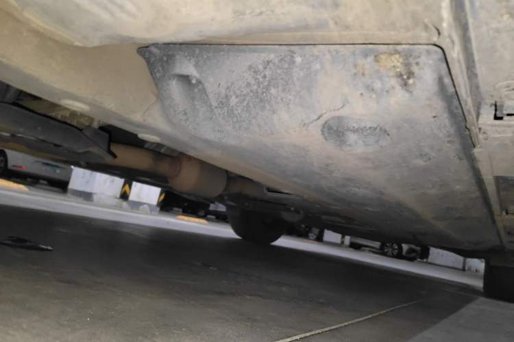 Used Hongqi H7 2018 1.8T Comfort Edition Chassis Front Left