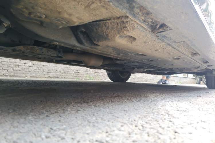 Used Hongqi H7 2018 2.0T Elite Edition Chassis Front Left