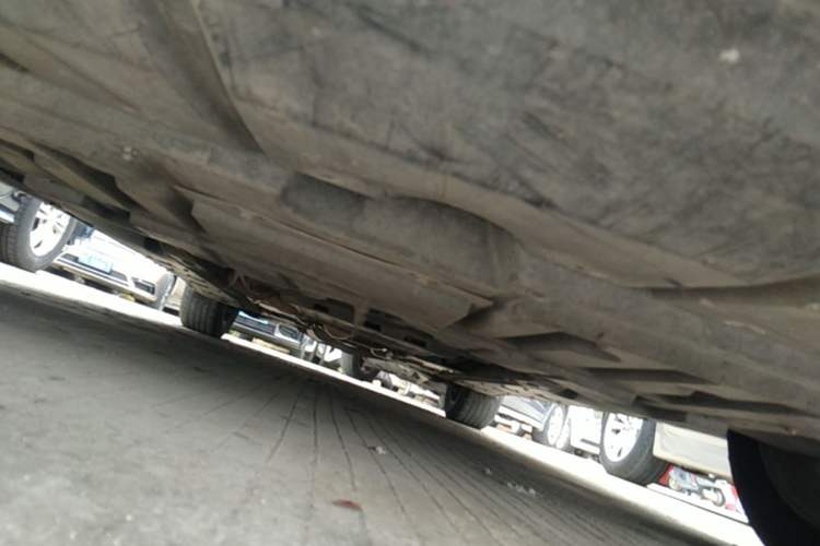 Used Hongqi H7 2018 2.0T Elite Edition Chassis Front