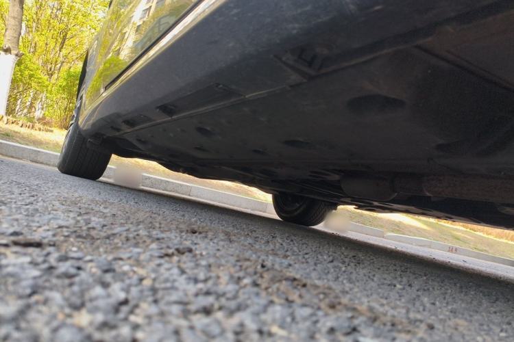 Used Hongqi H7 2018 2.0T Elite Edition Chassis Front Right