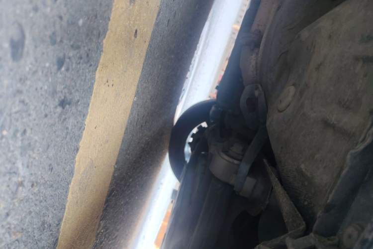 Used Hongqi H7  Chassis Front Right