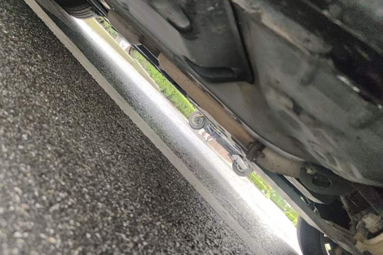 Used Hongqi H7 2018 2.0T Elite Edition Chassis Front Right