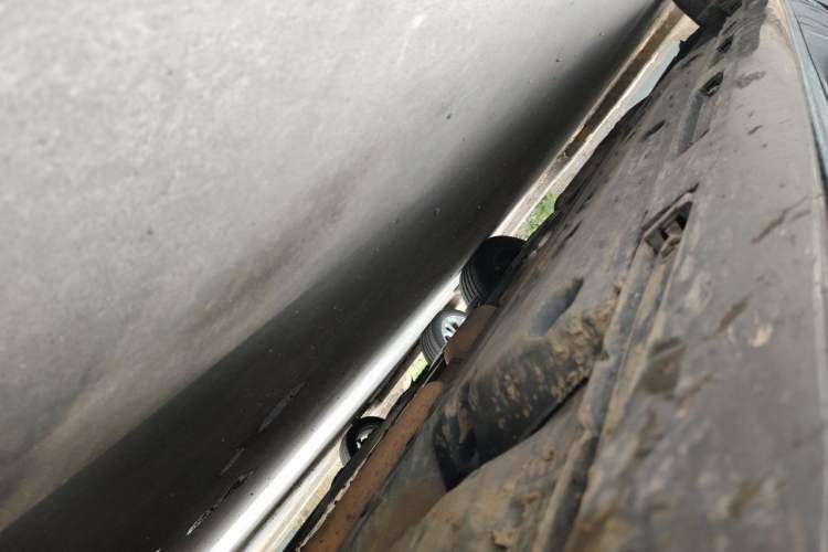 Used Hongqi H7 2018 2.0T Elite Edition Chassis Front Right