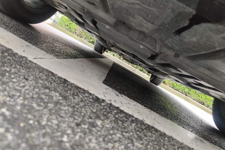 Used Hongqi H7 2018 2.0T Elite Edition Chassis Front