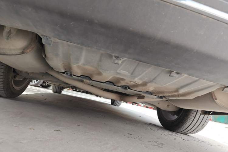 Used Hongqi H7 2018 2.0T Flagship Edition Chassis Rear