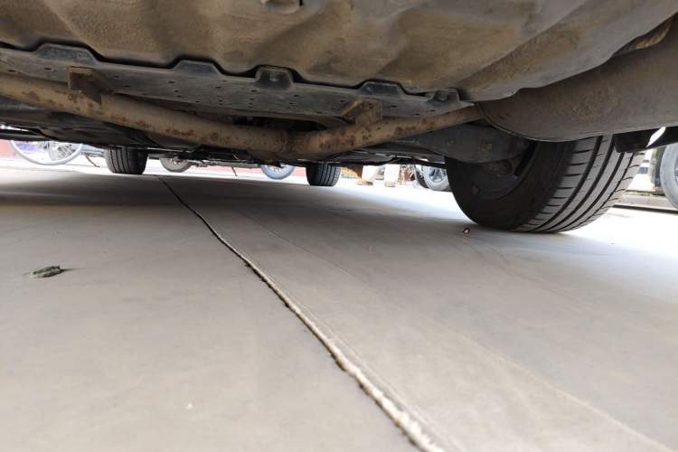Used Hongqi H7 2018 2.0T Elite Edition Chassis Rear