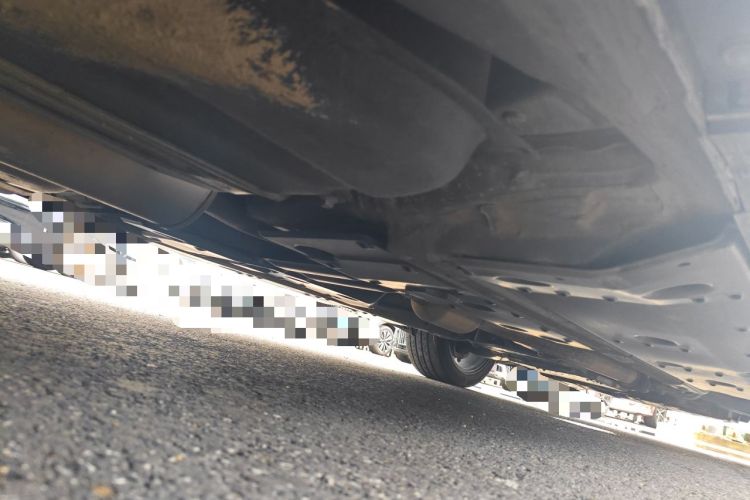 Used Hongqi H7 2018 2.0T 60th Anniversary Edition Chassis Rear Right