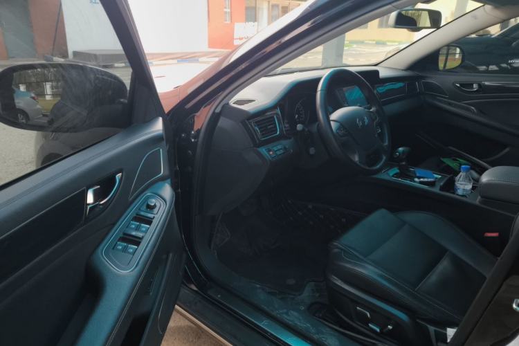 Used Hongqi H7 2018 2.0T Elite Edition Driver Seat