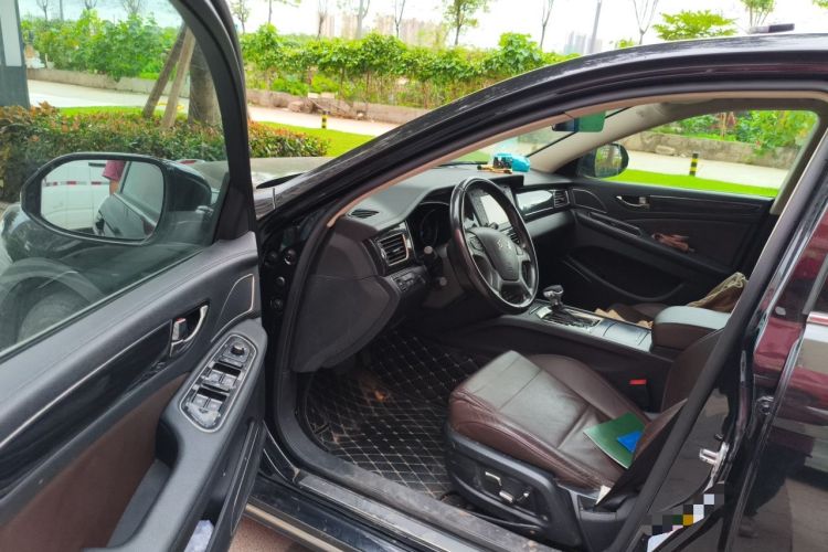 Used Hongqi H7 2018 2.0T Flagship Edition Driver Seat