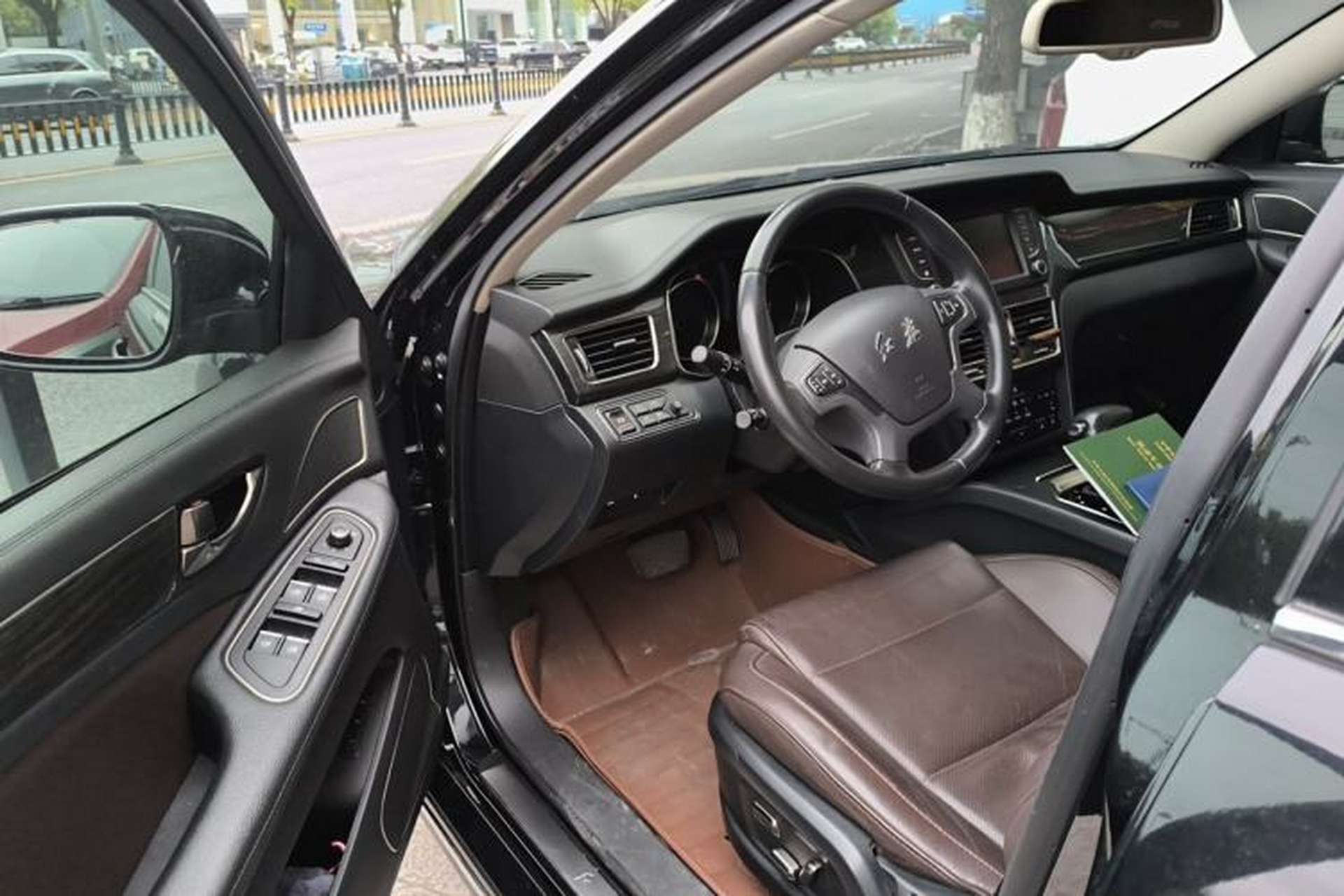 Used Hongqi H7 2018 2.0T 60th Anniversary Edition Driver Seat