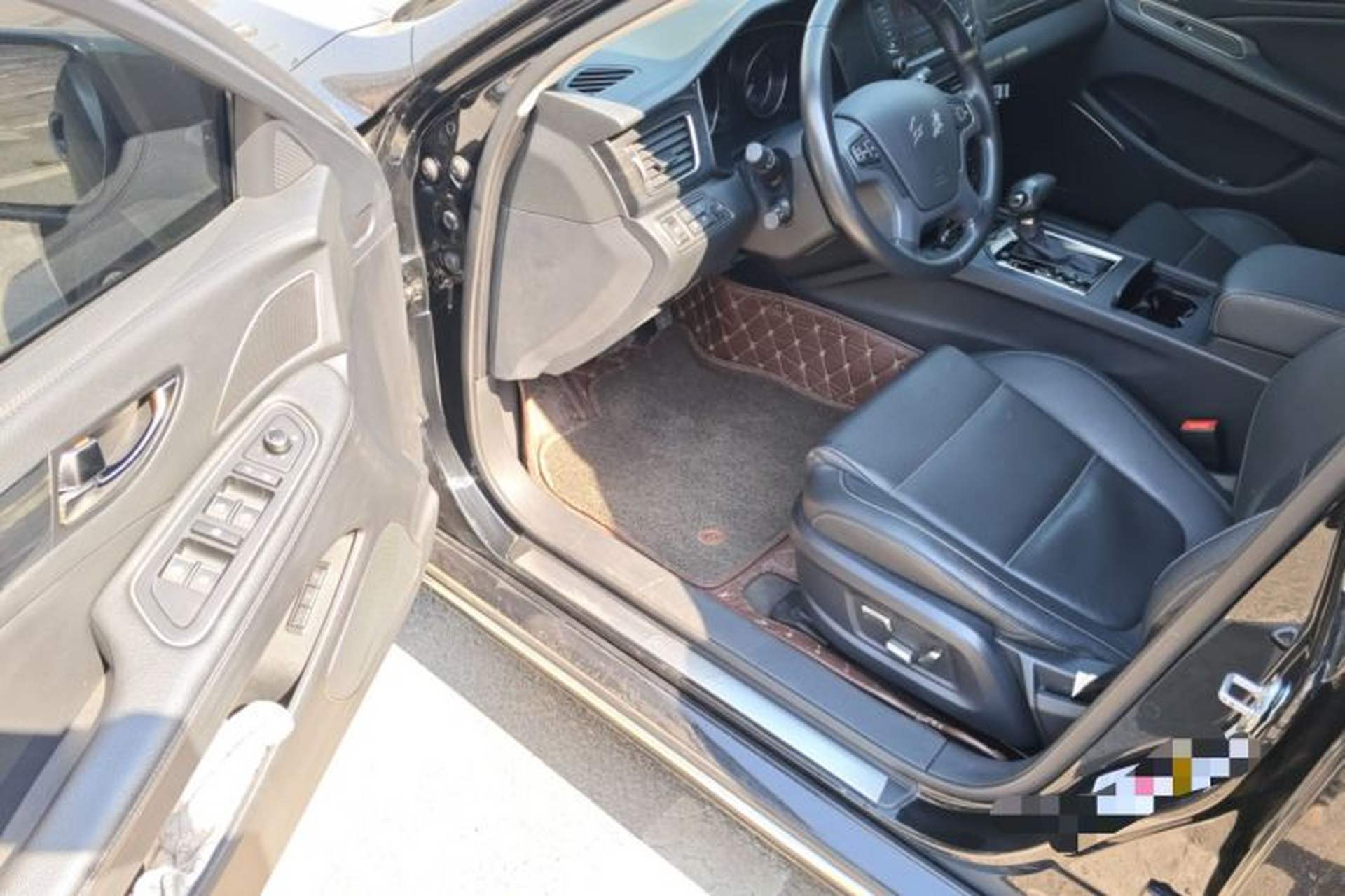 Used Hongqi H7 2018 2.0T Elite Edition Driver Seat
