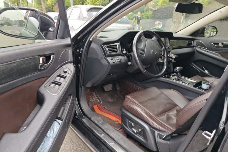 Used Hongqi H7 2018 2.0T Flagship Edition Driver Seat