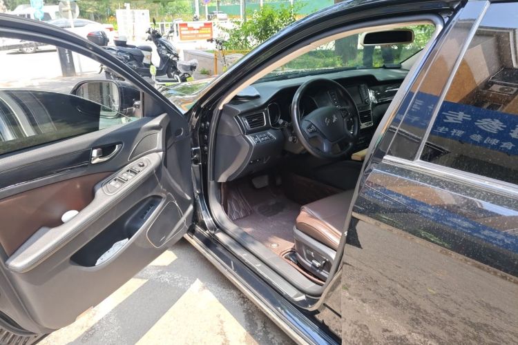 Used Hongqi H7 2018 2.0T Elite Edition Driver Seat