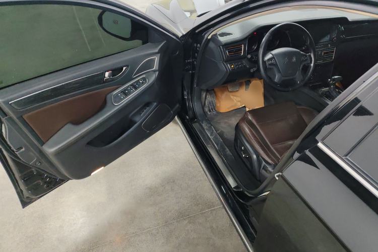 Used Hongqi H7 2018 2.0T Elite Edition Driver Seat