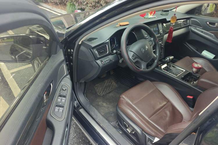 Used Hongqi H7 2018 2.0T Elite Edition Driver Seat