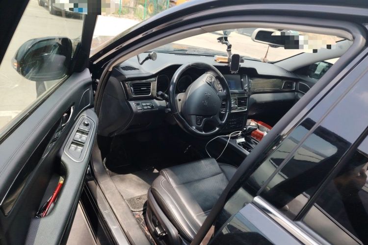 Used Hongqi H7 2018 2.0T Elite Edition Driver Seat