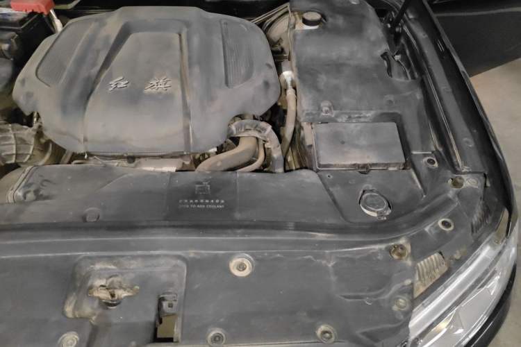 Used Hongqi H7 2018 1.8T Comfort Edition Engine Bay Left