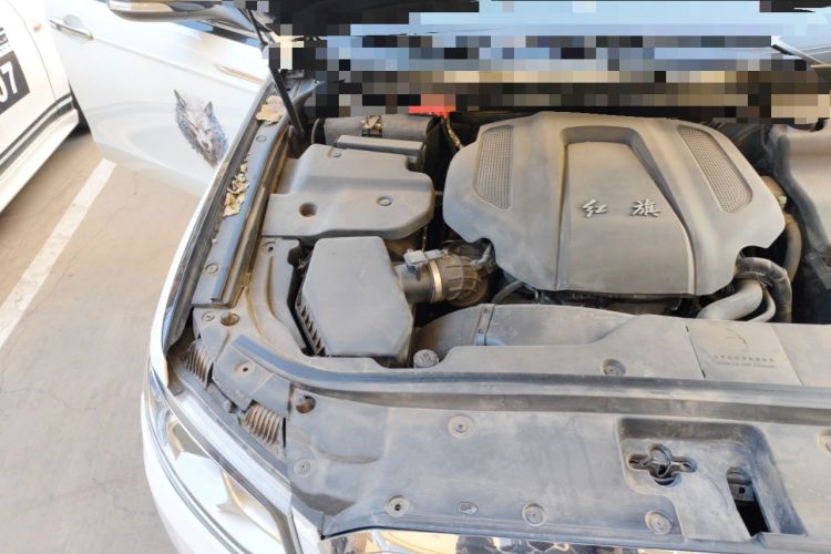 Used Hongqi H7 2018 2.0T Elite Edition Engine Bay Right