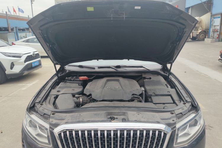 Used Hongqi H7 2018 2.0T Flagship Edition Engine Bay