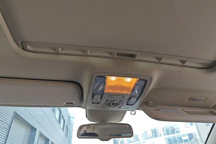 Used Hongqi H7 2018 2.0T Flagship Edition Headliner