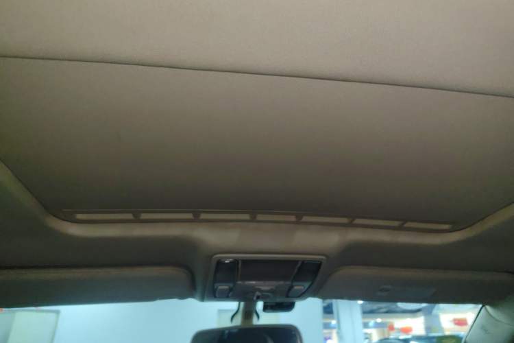 Used Hongqi H7 2018 2.0T Elite Edition Headliner
