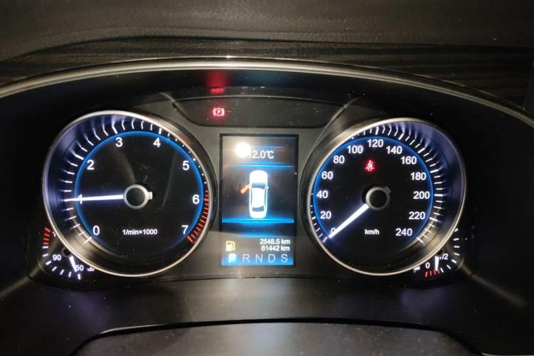Used Hongqi H7 2018 2.0T Elite Edition Instrument Cluster