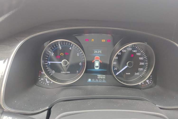 Used Hongqi H7 2018 2.0T Elite Edition Instrument Cluster