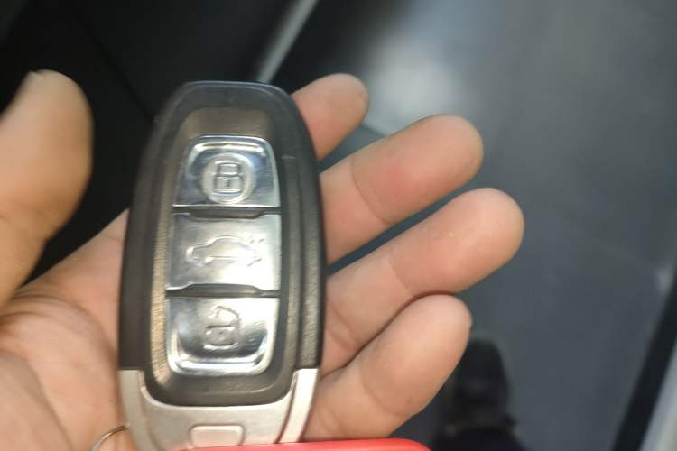 Used Hongqi H7 2018 1.8T Comfort Edition Interior 1
