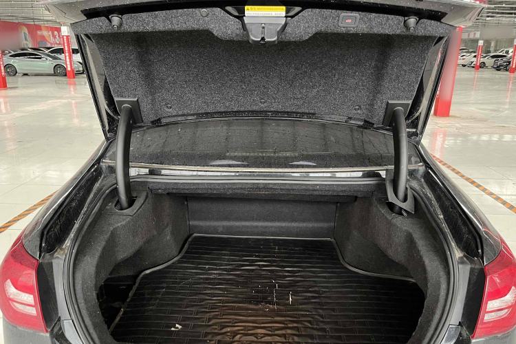 Used Hongqi H7 2018 2.0T Elite Edition Interior 6
