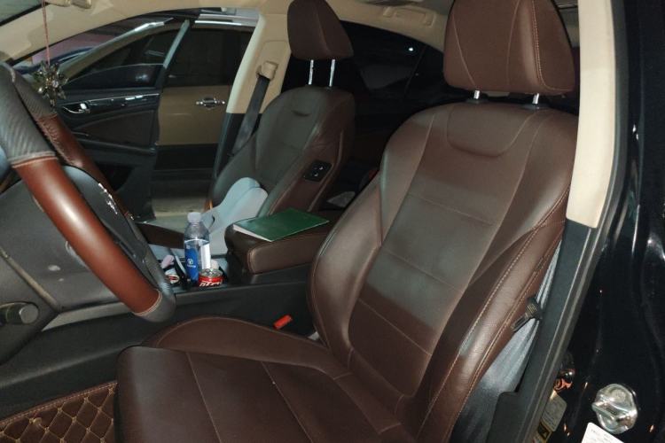 Used Hongqi H7  Left Front Seat