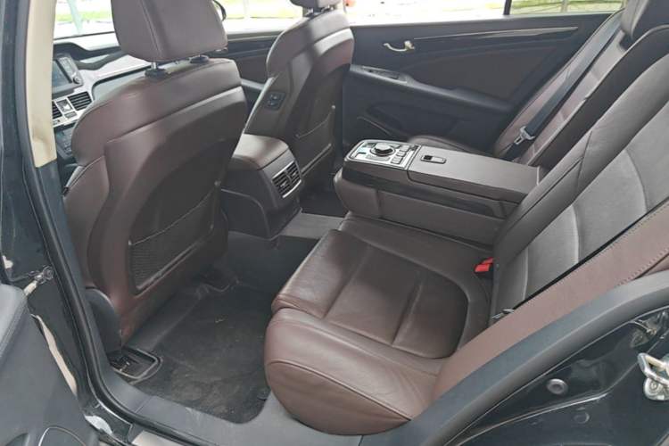 Used Hongqi H7 2018 2.0T Flagship Edition Left Rear Seat