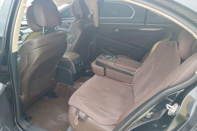 Used Hongqi H7  Left Rear Seat